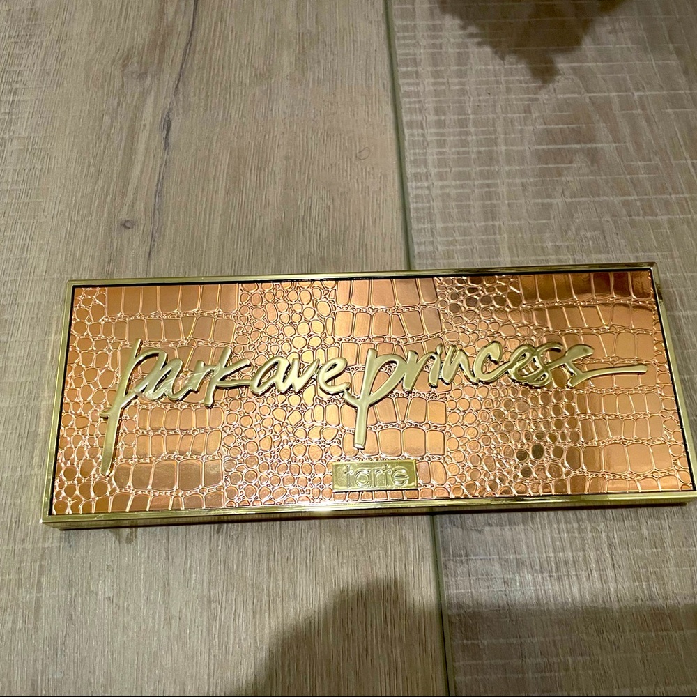 Tarte Park Ave Princess Chisel Contour Palette